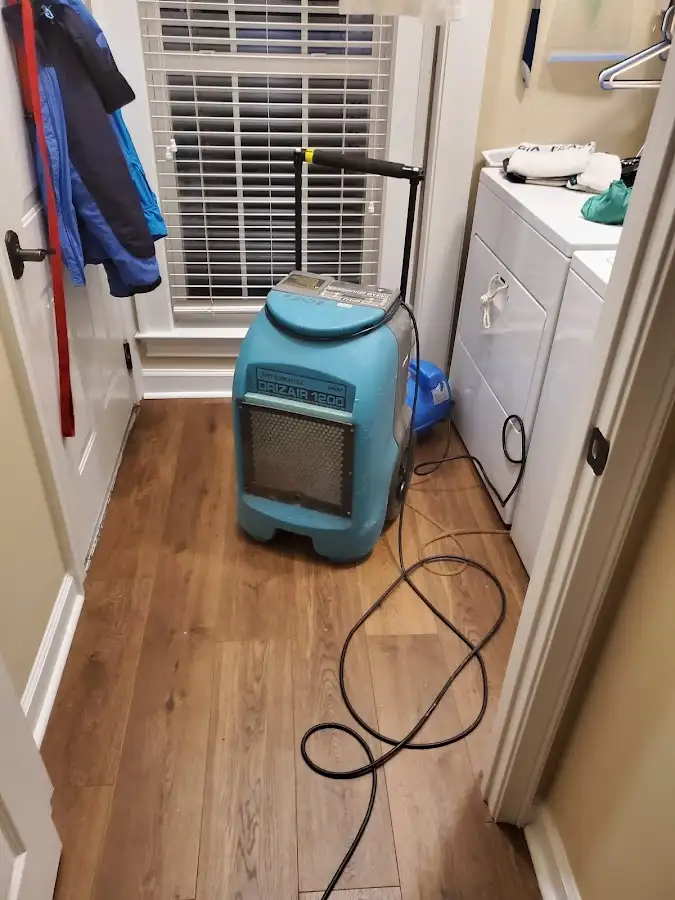 Commercial dehumidifier deployed for Flood Damage Cleanup in Dallas